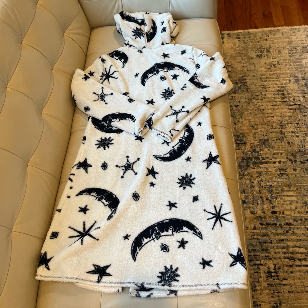 2 for $10 Soma Zip Front Robe - Picture 3 of 3
